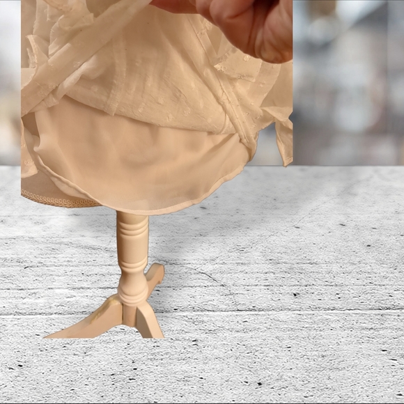 Attention white lined dressy tank size S - Picture 9 of 10